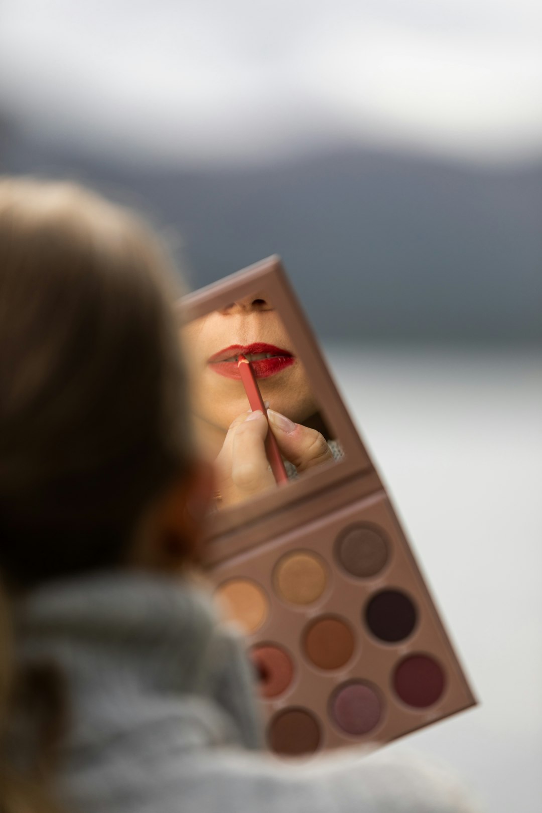 Natural, no-makeup makeup look